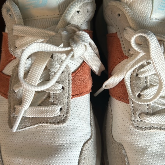 New Balance 237 size 7.5 - Picture 14 of 15